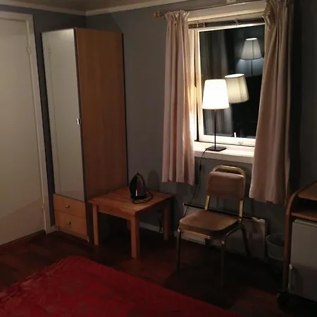 מוטל Osteroy Minihotell