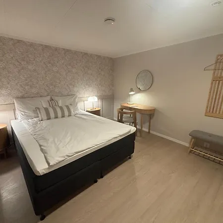 מוטל Osteroy Minihotell Lonevåg