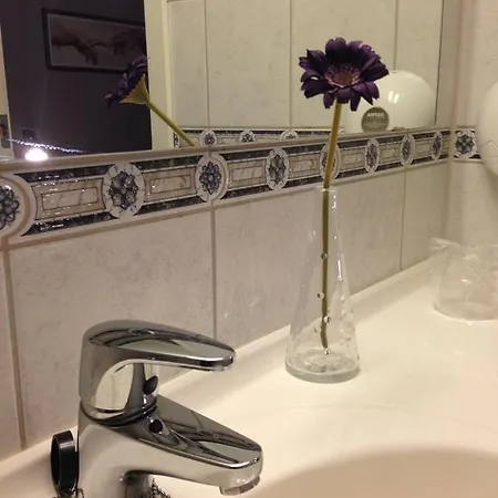 מוטל Osteroy Minihotell *