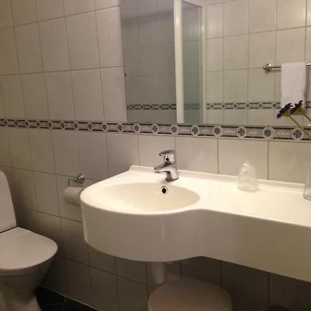 מוטל Osteroy Minihotell *