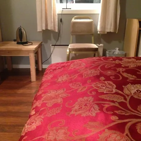 מוטל Osteroy Minihotell