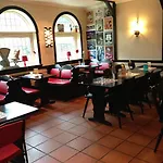 汽车旅馆 奥斯特罗伊小型酒店